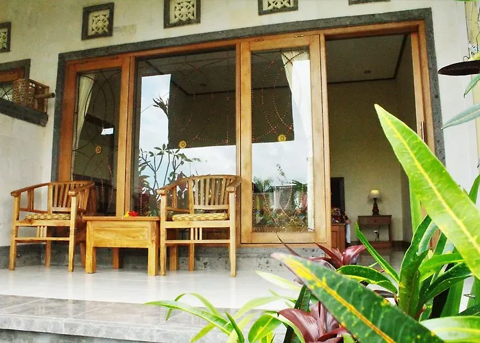 Cenik House ゲストハウス ウブド